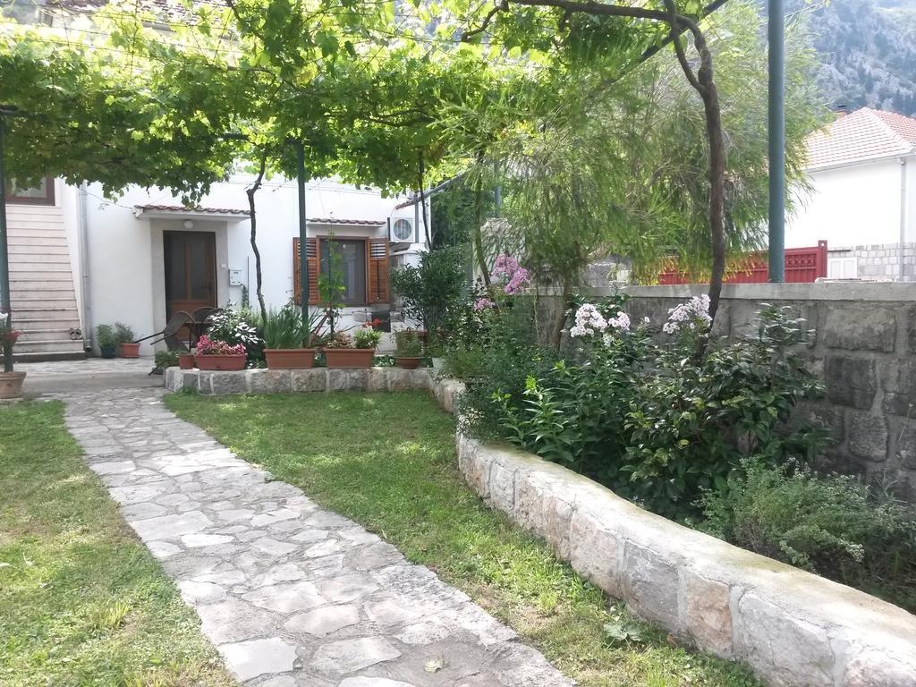Apartments Grgurevic Kotor Eksteriør billede